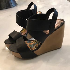 Madden girl wedge sandal